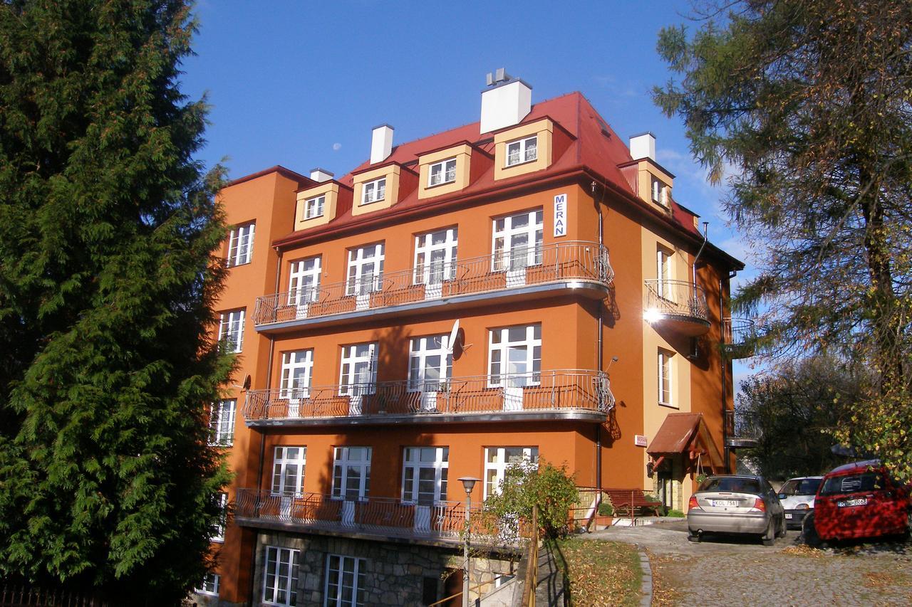 Zajazd Meran Krynica Zdroj Exterior photo